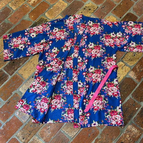 Floral short robe one size fits most - Picture 5 of 5